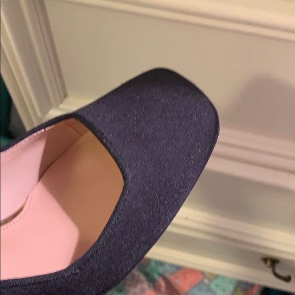 New Tory Burch black pumps gold heels 7 - Picture 7 of 7